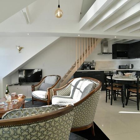 Lostra 2 - Appartement Avec Mezzanine, Front De Mer A Cancale Sur Le Port De La Houle Esterno foto