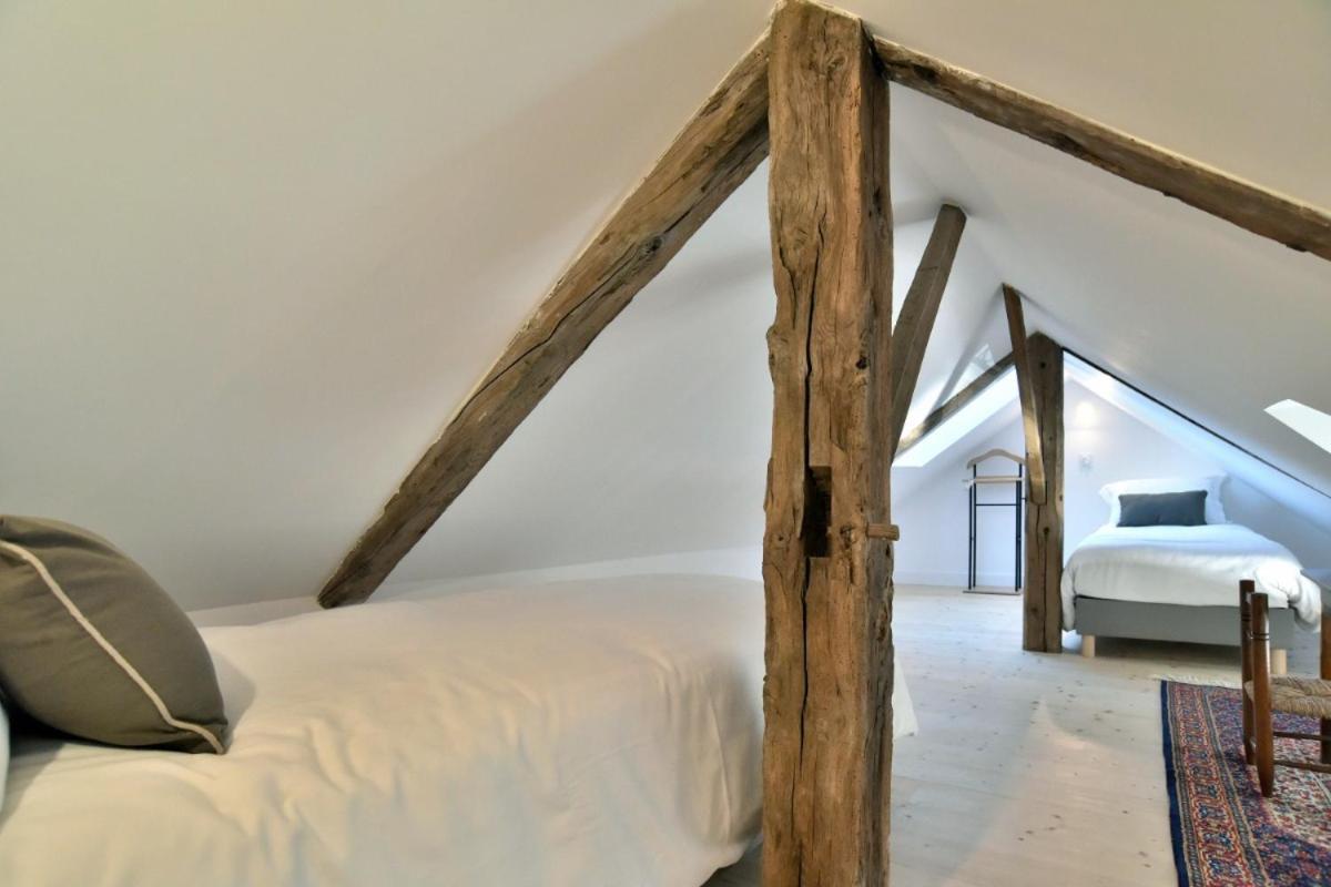 Lostra 2 - Appartement Avec Mezzanine, Front De Mer A Cancale Sur Le Port De La Houle Esterno foto
