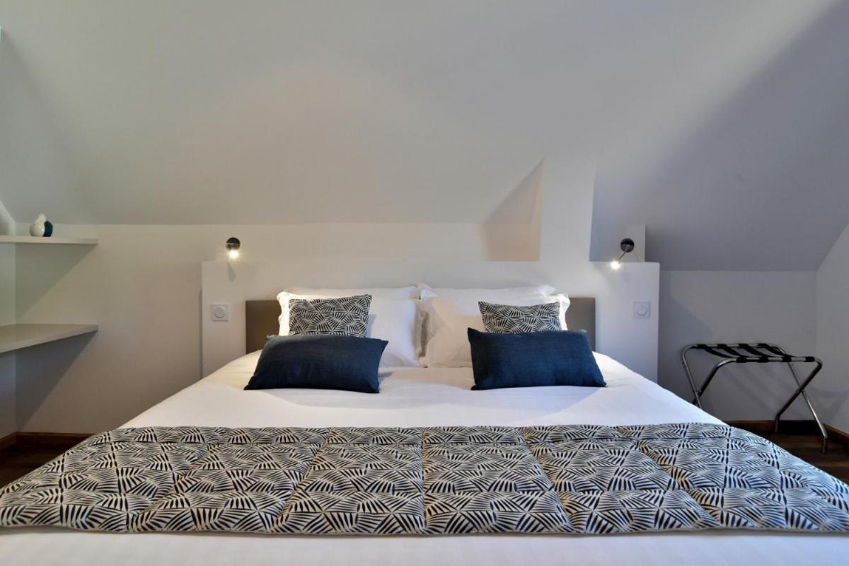 Lostra 2 - Appartement Avec Mezzanine, Front De Mer A Cancale Sur Le Port De La Houle Esterno foto
