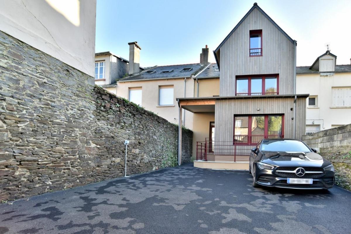 Lostra 2 - Appartement Avec Mezzanine, Front De Mer A Cancale Sur Le Port De La Houle Esterno foto